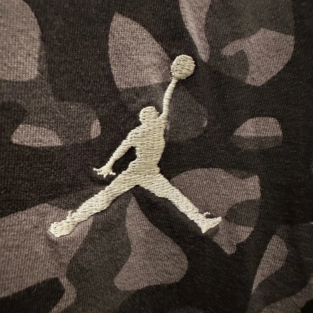 Jordan Black and Gray Abstract Pattern Short-Sleeve Tee
